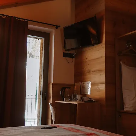 La Inn